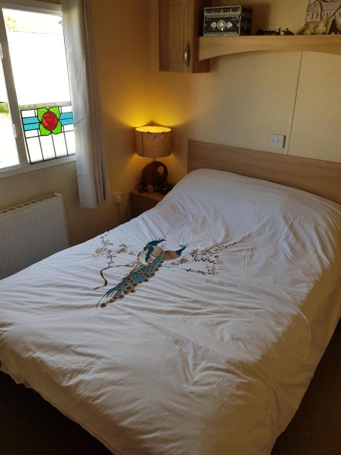 Private Caravan Situated At Parkdean Holiday Resort St Margaret'S At Cliffe Number 18 Exterior foto