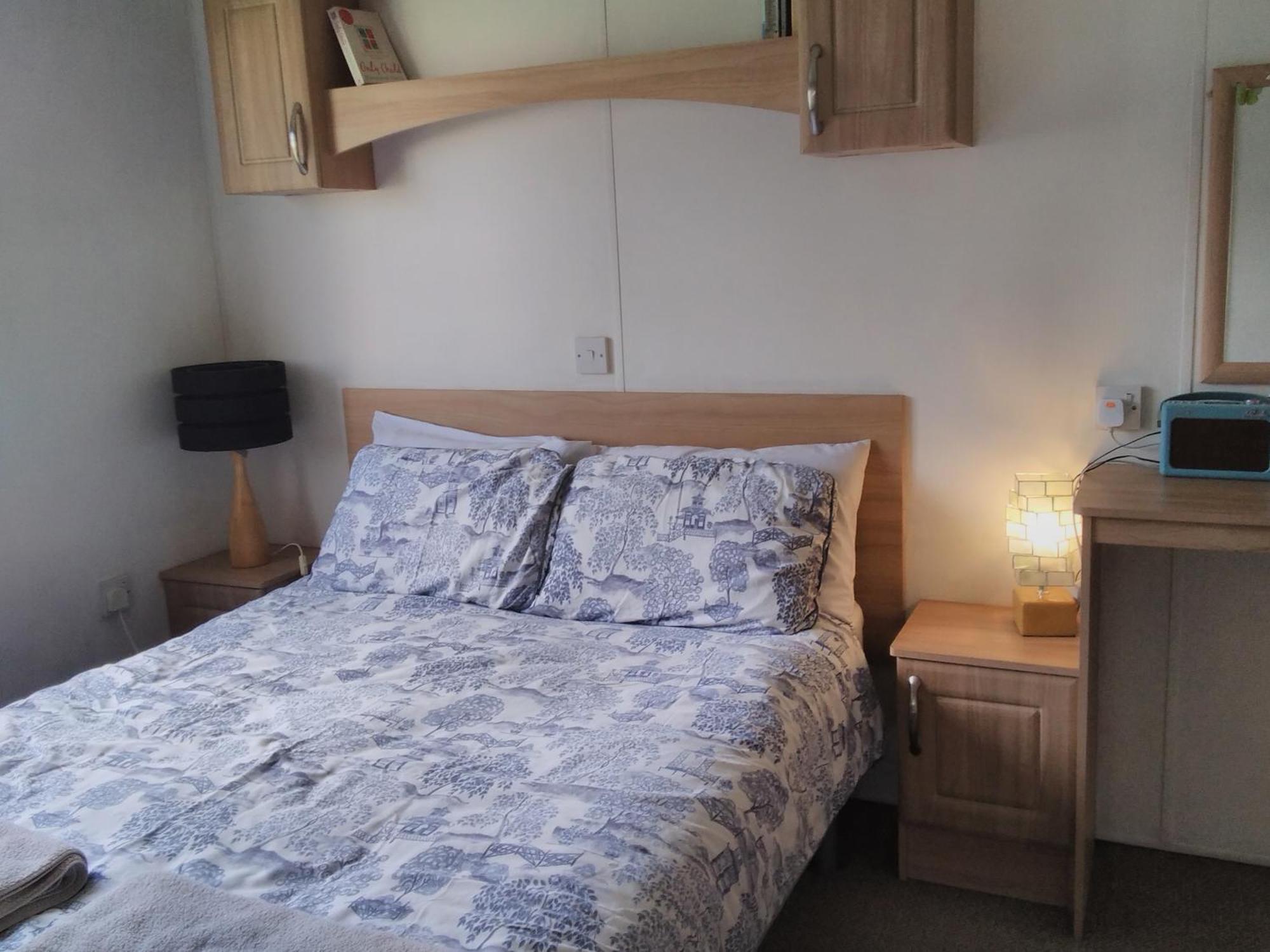 Private Caravan Situated At Parkdean Holiday Resort St Margaret'S At Cliffe Number 18 Exterior foto