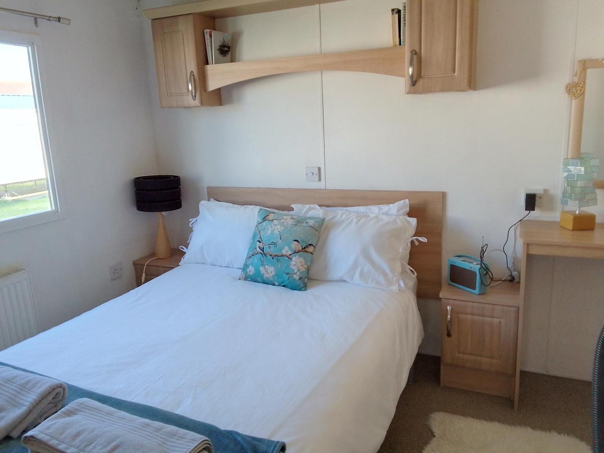 Private Caravan Situated At Parkdean Holiday Resort St Margaret'S At Cliffe Number 18 Exterior foto